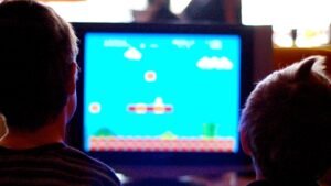 Emulator: Legal atau Tidak? Membedah Batas Hukum dan Etika di Dunia Simulasi Digital