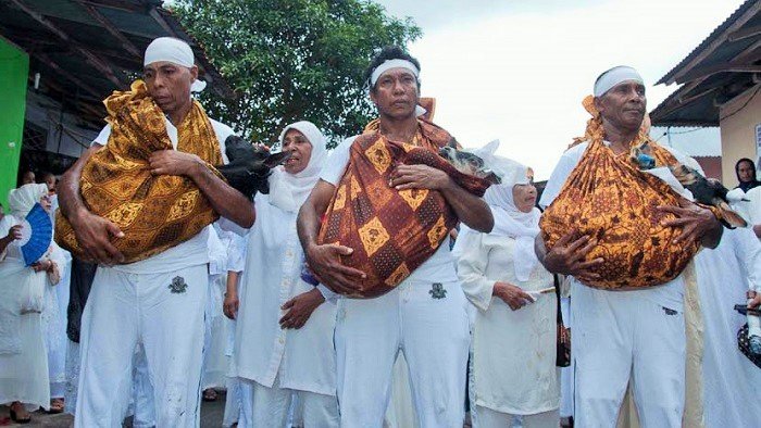 Makna Puasa dalam Berbagai Kepercayaan: Sebuah Perjalanan Spiritual Lintas Agama