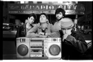 Sejarah dan Pengaruh Musik Hip-Hop di Dunia