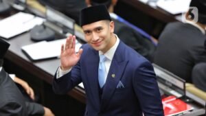 Artis Masuk Politik 2025: Antara Popularitas, Aspirasi, dan Tantangan Demokrasi
