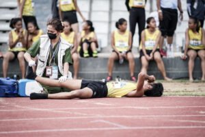 Kekuatan Tersembunyi di Balik Kelopak Mata: Mengungkap Dampak Kurang Tidur pada Performa Atlet