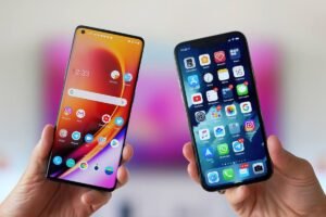 Tentu, mari kita bahas perbandingan antara iPhone dan Android, dua raksasa di dunia smartphone yang selalu menjadi topik perdebatan menarik.