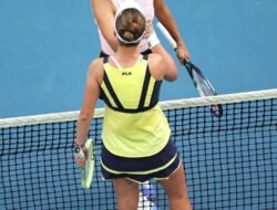 Tentu, mari kita bedah dunia tenis putri dan mengulas para atlet terbaik yang pernah menggenggam raket!